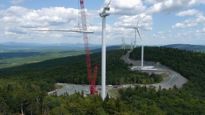 Distributed Energy Wind Turbine